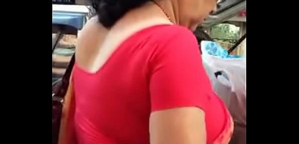  My favourite type of aunty with big boobs and sexy back